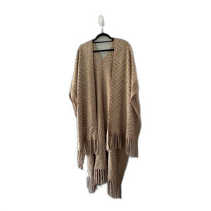 NEW Laurie Solet Zig Poncho Fringe Neutral Knit